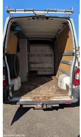 Цельнометаллический фургон Renault MASTER: фото 37 Цельнометаллический фургон Renault MASTER: фото 37