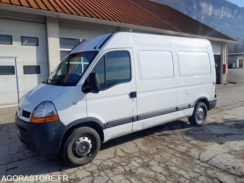 Renault Master - Цельнометаллический фургон: фото 1 Renault Master - Цельнометаллический фургон: фото 1