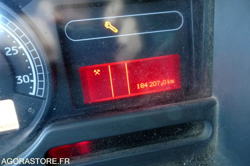 Renault Midlum 220 DXI в лизинг Renault Midlum 220 DXI: фото 28 Renault Midlum 220 DXI в лизинг Renault Midlum 220 DXI: фото 28