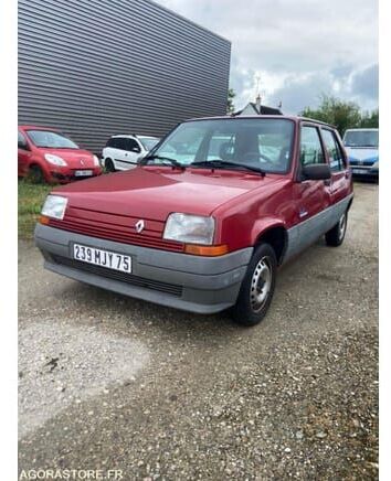 Renault R5 - Хэтчбек: фото 2 Renault R5 - Хэтчбек: фото 2