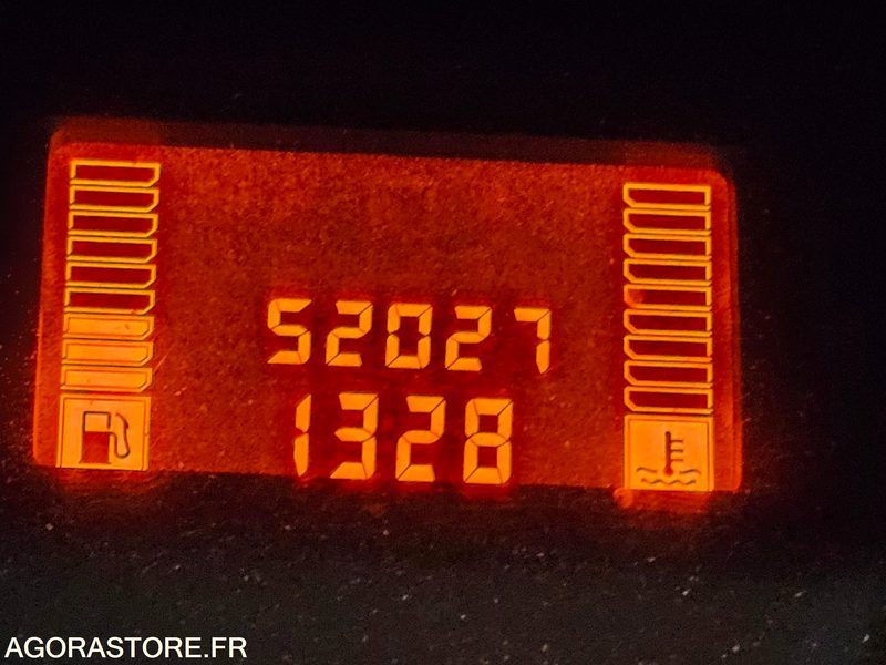 Цельнометаллический фургон Renault master - 2006 - 52027kms - 9642 ZM 93: фото 11