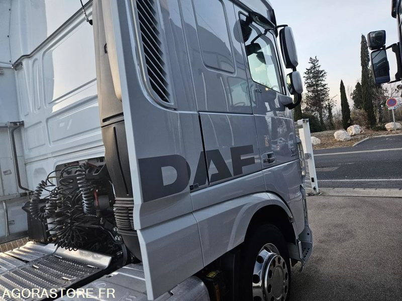 TRACTEUR DAF XF 510 XL - 2016 - 447 120km - TRES BON ETAT - Тягач: фото 3 TRACTEUR DAF XF 510 XL - 2016 - 447 120km - TRES BON ETAT - Тягач: фото 3