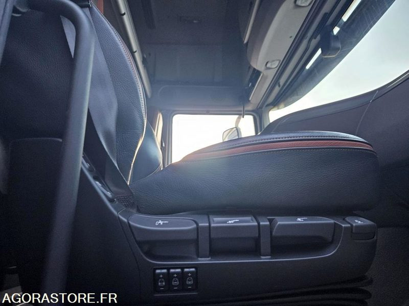 TRACTEUR DAF XF 510 XL - 2016 - 447 120km - TRES BON ETAT - Тягач: фото 5 TRACTEUR DAF XF 510 XL - 2016 - 447 120km - TRES BON ETAT - Тягач: фото 5