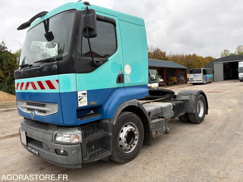TRACTEUR RENAULT 420 DCI - Тягач: фото 4 TRACTEUR RENAULT 420 DCI - Тягач: фото 4