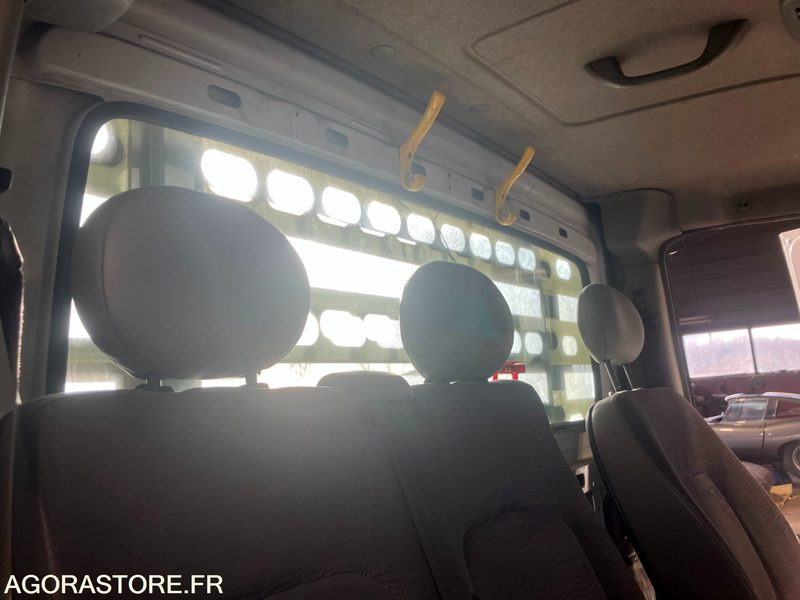 VEHICULE UTILITAIRE PLATEAU - Малотоннажный самосвал: фото 5 VEHICULE UTILITAIRE PLATEAU - Малотоннажный самосвал: фото 5