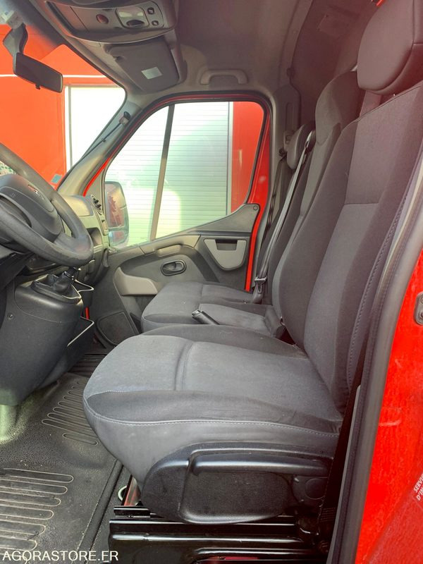 VSAV RENAULT MASTER3 CH405CR - Цельнометаллический фургон: фото 5 VSAV RENAULT MASTER3 CH405CR - Цельнометаллический фургон: фото 5