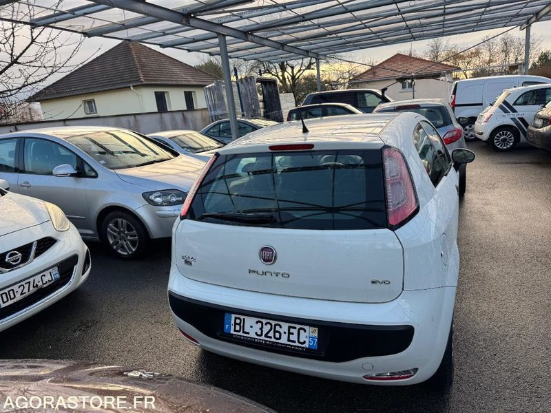 Fiat punto evp gpl - Легковой автомобиль: фото 3 Fiat punto evp gpl - Легковой автомобиль: фото 3