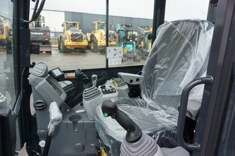 Мини-экскаватор Airman AX 33 U: фото 7 Мини-экскаватор Airman AX 33 U: фото 7