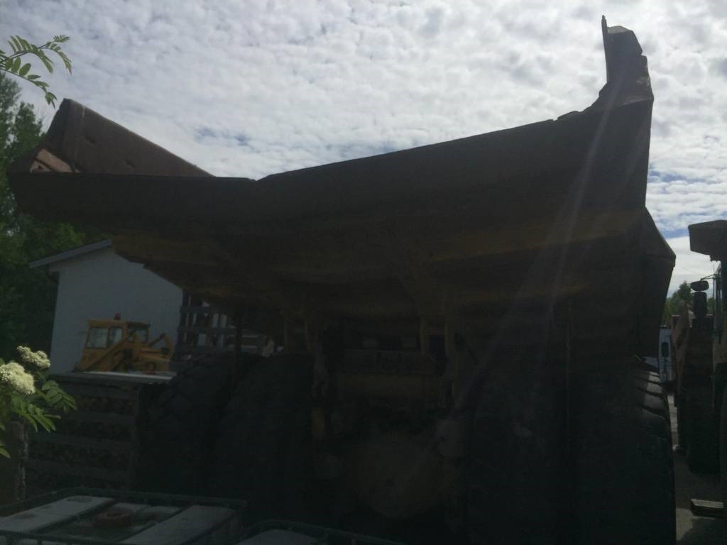 Komatsu HD 465-5 - Карьерный самосвал: фото 2 Komatsu HD 465-5 - Карьерный самосвал: фото 2