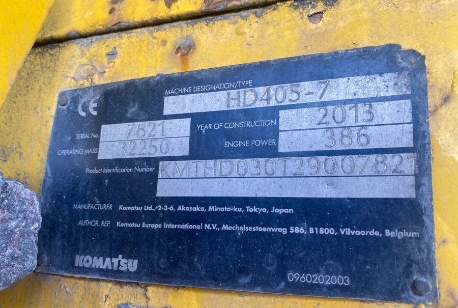 Komatsu HD405-7 - Карьерный самосвал: фото 3 Komatsu HD405-7 - Карьерный самосвал: фото 3