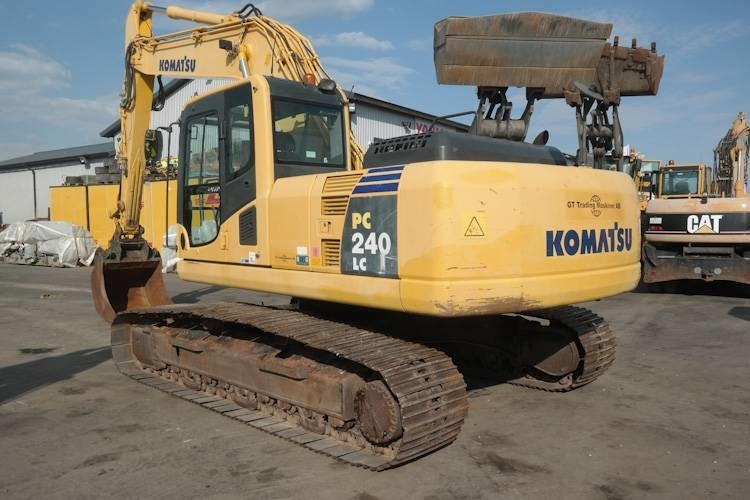 Komatsu PC 240-8 - Гусеничный экскаватор: фото 3 Komatsu PC 240-8 - Гусеничный экскаватор: фото 3