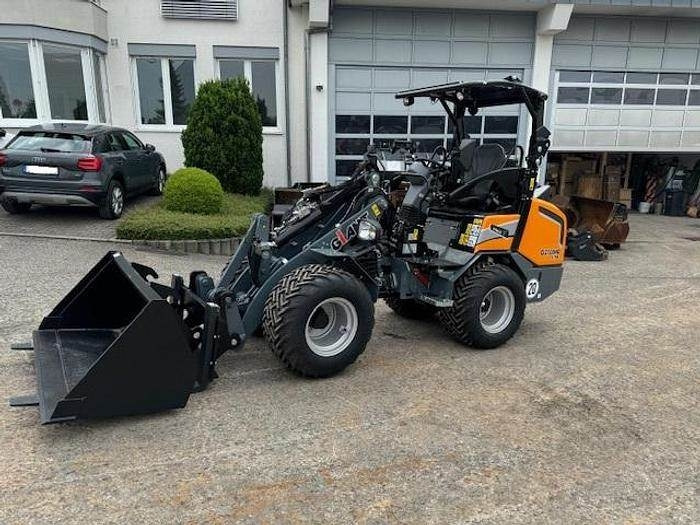 GiANT G2700 X-TRA HD Y - Колёсный погрузчик: фото 4 GiANT G2700 X-TRA HD Y - Колёсный погрузчик: фото 4