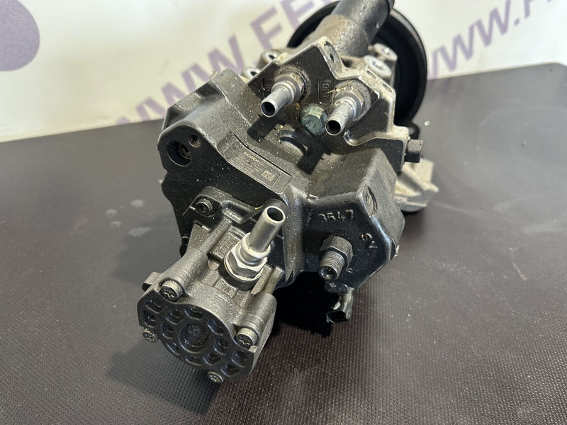 Bosch TGX - Топливный насос для Грузовиков: фото 3 Bosch TGX - Топливный насос для Грузовиков: фото 3