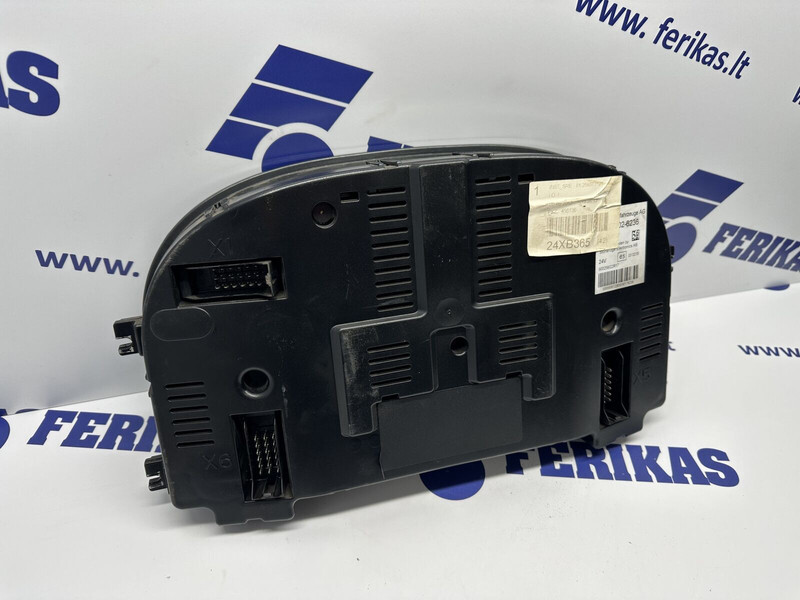 MAN TGX - Приборная панель для Грузовиков: фото 2 MAN TGX - Приборная панель для Грузовиков: фото 2