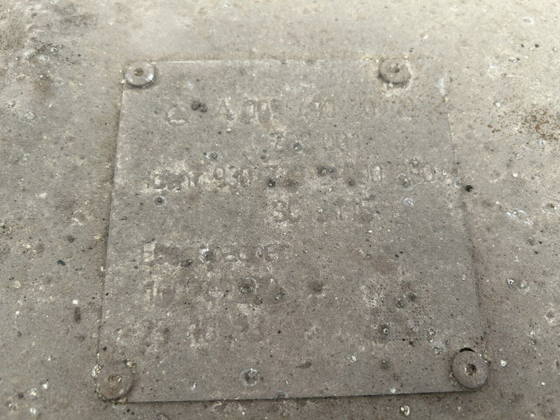 Mercedes-Benz exhaust catalyst, silencer - Глушитель для Грузовиков: фото 5 Mercedes-Benz exhaust catalyst, silencer - Глушитель для Грузовиков: фото 5