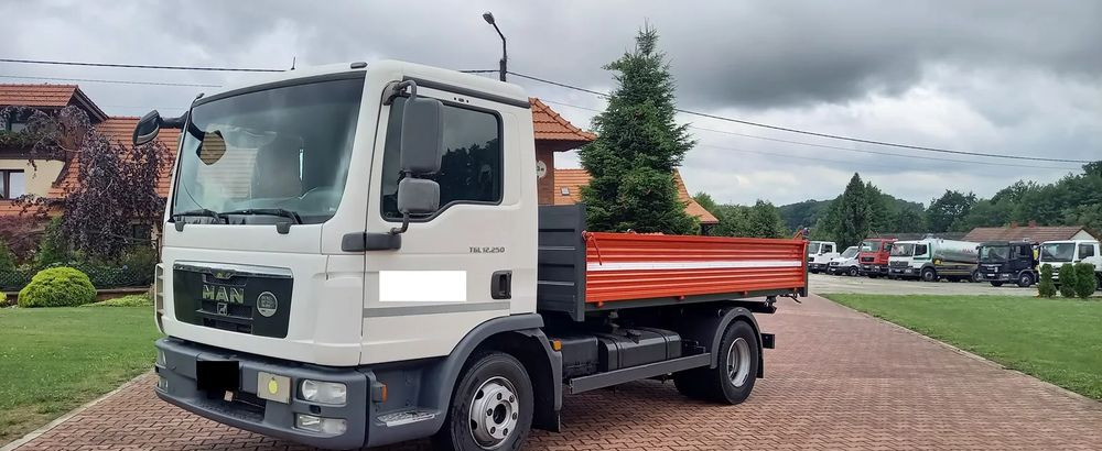 MAN TGL 12 250 EURO 5 WYWROTKA WYWROT KIPER - Самосвал: фото 3 MAN TGL 12 250 EURO 5 WYWROTKA WYWROT KIPER - Самосвал: фото 3