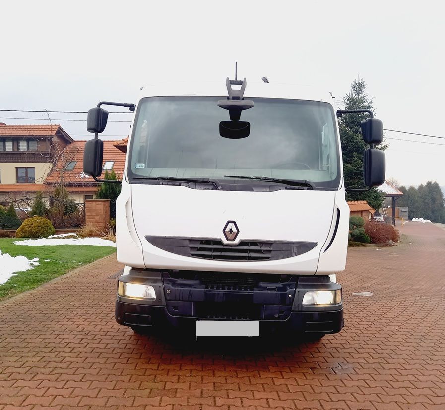Renault MIDLUM 220 DXI EURO 5 ASENIZACJA 7000 LITRÓW ASENIZACYJNY BECZKA - Грузовик-цистерна: фото 4 Renault MIDLUM 220 DXI EURO 5 ASENIZACJA 7000 LITRÓW ASENIZACYJNY BECZKA - Грузовик-цистерна: фото 4