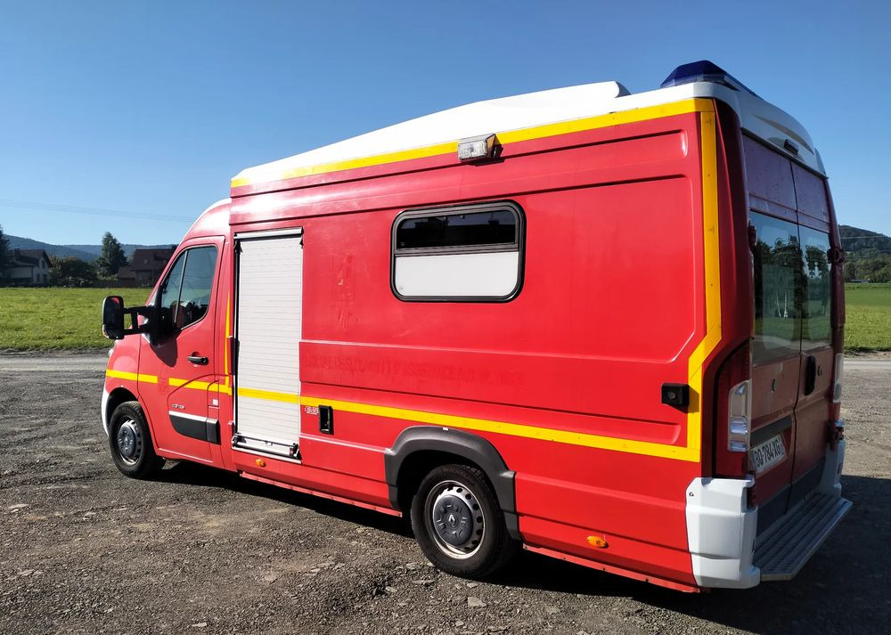 Renault Master III 2.3 ambulans karetka kontener straż pogotowie - Машина скорой помощи: фото 3 Renault Master III 2.3 ambulans karetka kontener straż pogotowie - Машина скорой помощи: фото 3