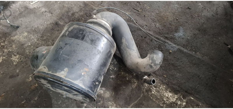 Volvo B12 - Система впуска: фото 3 Volvo B12 - Система впуска: фото 3