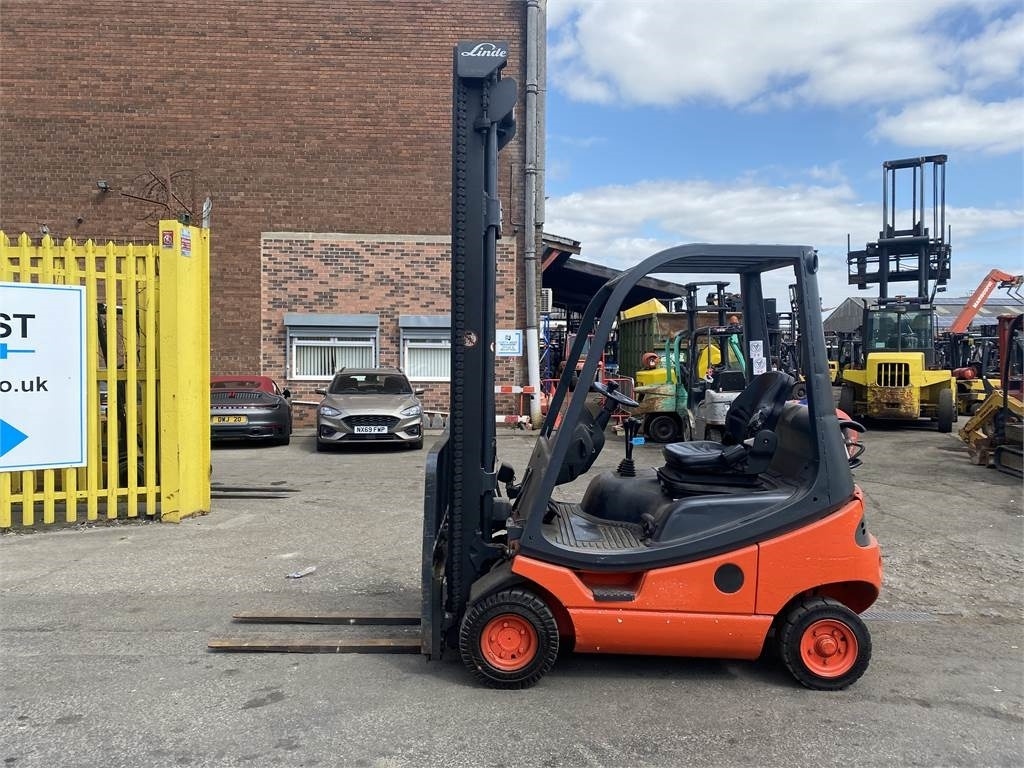 Linde H16T-03 - Газовый погрузчик: фото 1 Linde H16T-03 - Газовый погрузчик: фото 1