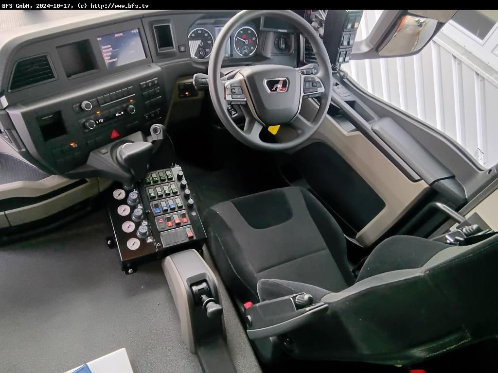 MAN TGS 18.360 4x2 BL BEAM S9000 / Bucher V90 Rotorc - Подметально-уборочная машина: фото 4 MAN TGS 18.360 4x2 BL BEAM S9000 / Bucher V90 Rotorc - Подметально-уборочная машина: фото 4