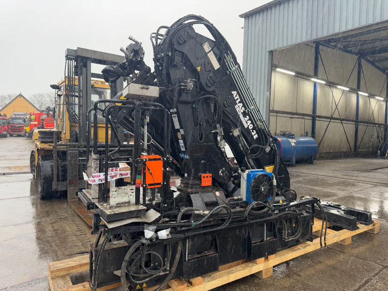 Atlas 240.2E-A3 + REMOTE CONTROL + 5E & 6E FUNCTIE 240.2E-A3 - Стрела: фото 4 Atlas 240.2E-A3 + REMOTE CONTROL + 5E & 6E FUNCTIE 240.2E-A3 - Стрела: фото 4