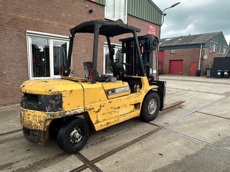Дизельный погрузчик Caterpillar DP50 VORKVERSTELLERS +SIDE SHIFT: фото 9