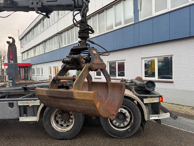 DAF CF 75.310 6X2 EURO 5 HMF 1244 Z2 + REMOTE + HIAB 17T HOOK - Крюковой мультилифт, Автоманипулятор: фото 4 DAF CF 75.310 6X2 EURO 5 HMF 1244 Z2 + REMOTE + HIAB 17T HOOK - Крюковой мультилифт, Автоманипулятор: фото 4