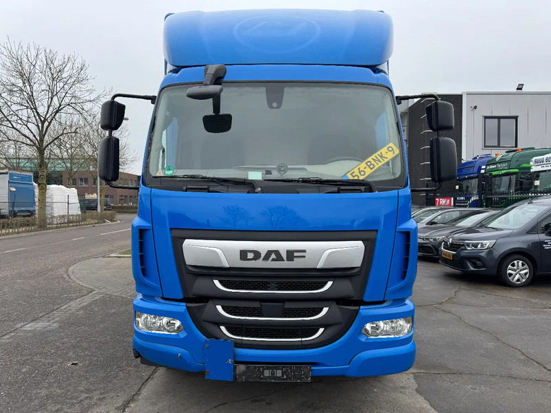 DAF LF 180 4X2 - EURO 6 + DHOLLANDIA LIFT - Грузовик с закрытым кузовом: фото 2 DAF LF 180 4X2 - EURO 6 + DHOLLANDIA LIFT - Грузовик с закрытым кузовом: фото 2
