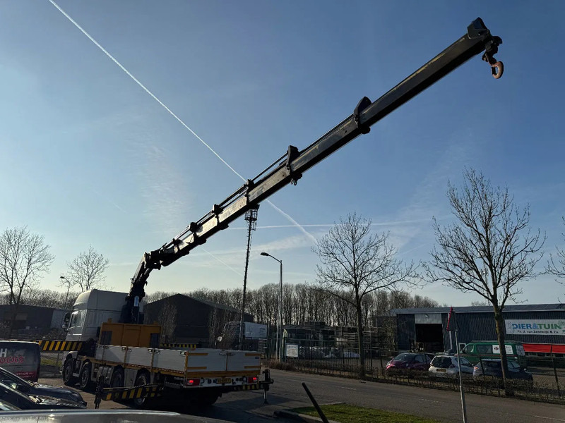 DAF XF 460 8X2 - EURO 6 + HIAB 855 EP-6 + REMOTE + STEERING AXLE - Грузовик бортовой/ Платформа, Автоманипулятор: фото 4 DAF XF 460 8X2 - EURO 6 + HIAB 855 EP-6 + REMOTE + STEERING AXLE - Грузовик бортовой/ Платформа, Автоманипулятор: фото 4