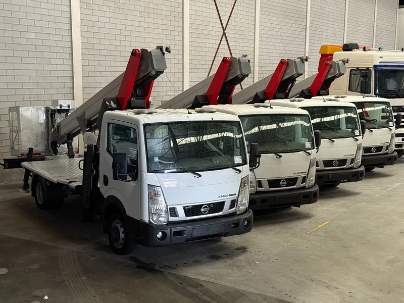 Nissan 35-12 PALFINGER HOOGWERKER 20 METER - Фургон: фото 1 Nissan 35-12 PALFINGER HOOGWERKER 20 METER - Фургон: фото 1