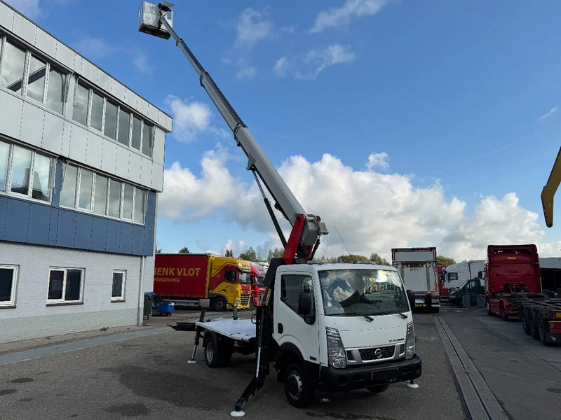 Nissan Cabstar 35.12 PALFINGER HOOGWERKER 20 METER - Фургон: фото 4 Nissan Cabstar 35.12 PALFINGER HOOGWERKER 20 METER - Фургон: фото 4