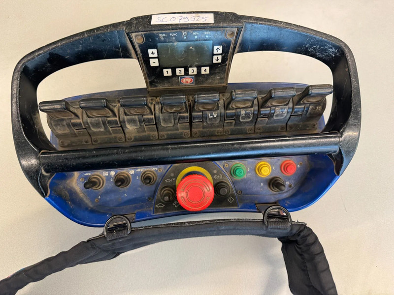 Автоманипулятор Scania G440 8X2 EURO 6 HMF 8520 + REMOTE CONTROL TWISTLOCKS: фото 7