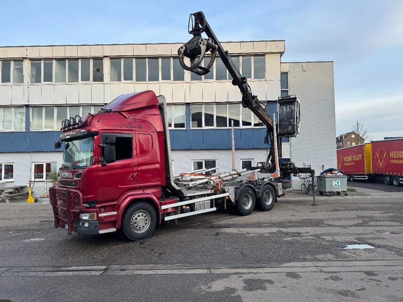 Scania R580 V8 6X4 EURO 6 JONSERED 1080 79 R HUB REDUCTION - Автоманипулятор: фото 1 Scania R580 V8 6X4 EURO 6 JONSERED 1080 79 R HUB REDUCTION - Автоманипулятор: фото 1