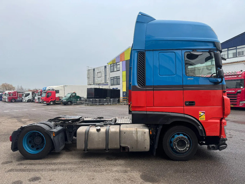 DAF XF 450 4X2 EURO 6 MEGA DOUBLE TANK - Тягач: фото 4 DAF XF 450 4X2 EURO 6 MEGA DOUBLE TANK - Тягач: фото 4