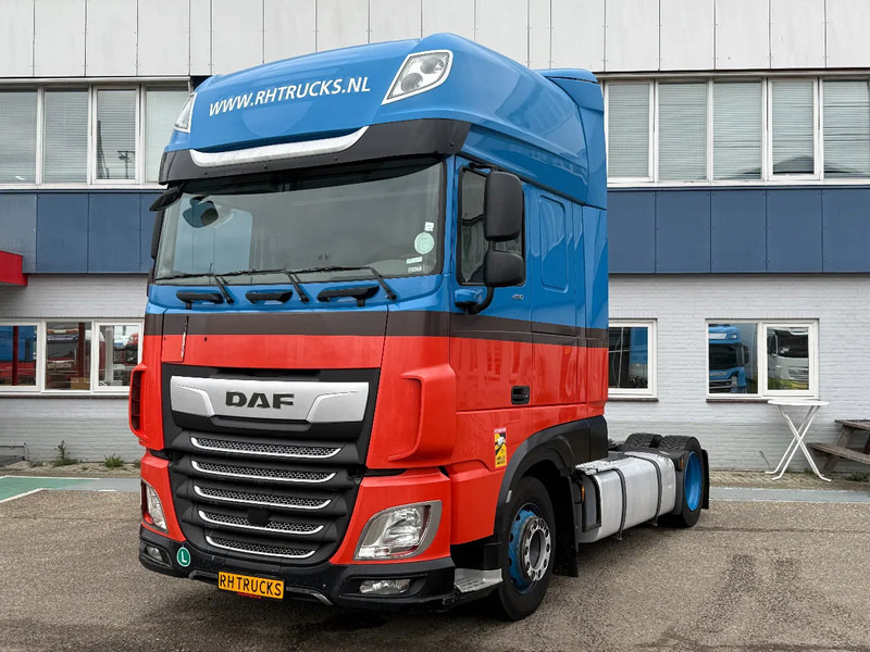 DAF XF 450 4X2 EURO 6 - MEGA - Тягач: фото 1 DAF XF 450 4X2 EURO 6 - MEGA - Тягач: фото 1