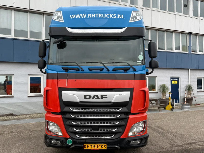 DAF XF 450 4X2 EURO 6 - MEGA - Тягач: фото 2 DAF XF 450 4X2 EURO 6 - MEGA - Тягач: фото 2