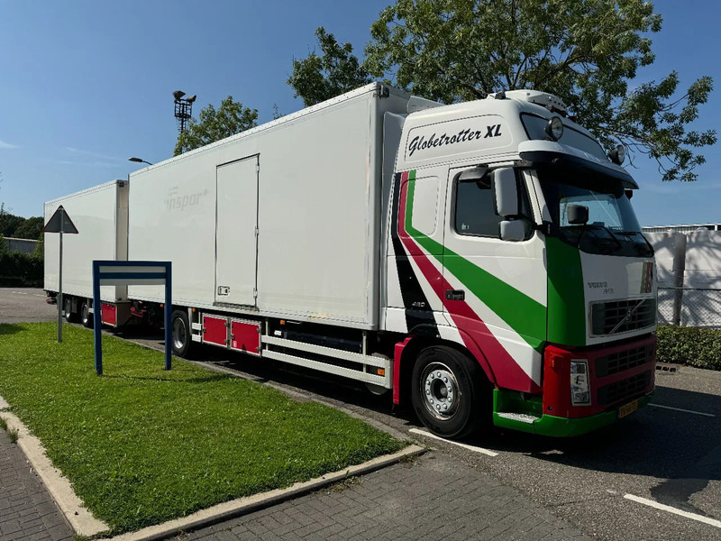 Volvo FH 12.420 4X2 EURO 3+ BURG HANGER + THERMO KING + DHOLLANDIA LIFT - Рефрижератор: фото 3 Volvo FH 12.420 4X2 EURO 3+ BURG HANGER + THERMO KING + DHOLLANDIA LIFT - Рефрижератор: фото 3