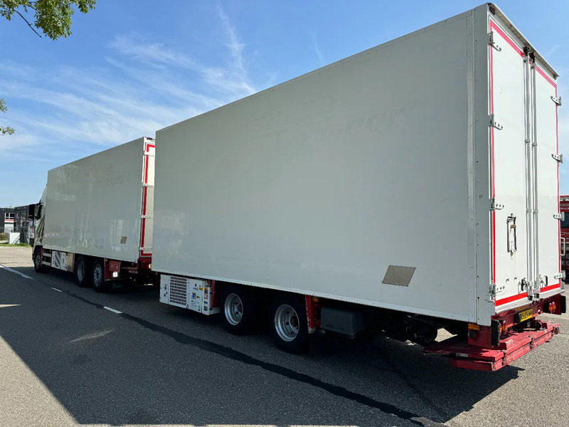 Volvo FH 12.420 6X2 - EURO 3 + HANGER NETAM-FRUEHAUF + THERMOKING + DHOLLANDIA LIFT - Рефрижератор: фото 4 Volvo FH 12.420 6X2 - EURO 3 + HANGER NETAM-FRUEHAUF + THERMOKING + DHOLLANDIA LIFT - Рефрижератор: фото 4