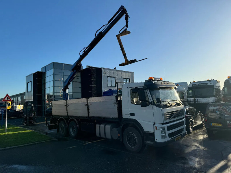 Volvo FM 340 6X2 EFFER 140 2S EURO 3 - Грузовик бортовой/ Платформа, Автоманипулятор: фото 2 Volvo FM 340 6X2 EFFER 140 2S EURO 3 - Грузовик бортовой/ Платформа, Автоманипулятор: фото 2