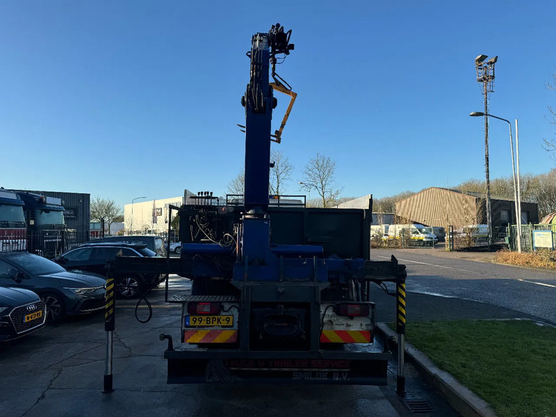 Volvo FM 340 6X2 EFFER 140 2S EURO 3 - Грузовик бортовой/ Платформа, Автоманипулятор: фото 5 Volvo FM 340 6X2 EFFER 140 2S EURO 3 - Грузовик бортовой/ Платформа, Автоманипулятор: фото 5