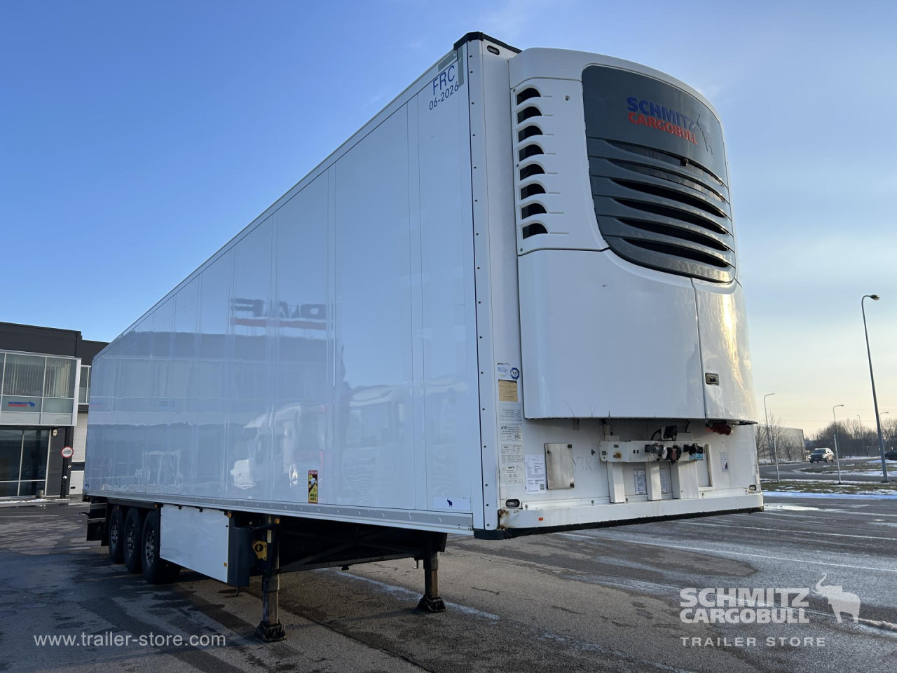 SCHMITZ Reefer Standard Double deck - Изотермический полуприцеп: фото 1 SCHMITZ Reefer Standard Double deck - Изотермический полуприцеп: фото 1