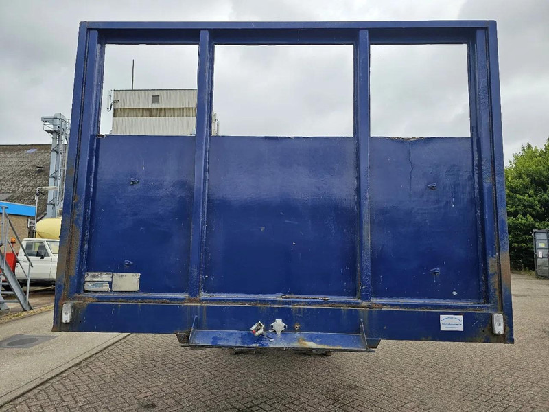 DECKERS DECKERS - Полуприцеп бортовой/ Платформа: фото 2 DECKERS DECKERS - Полуприцеп бортовой/ Платформа: фото 2