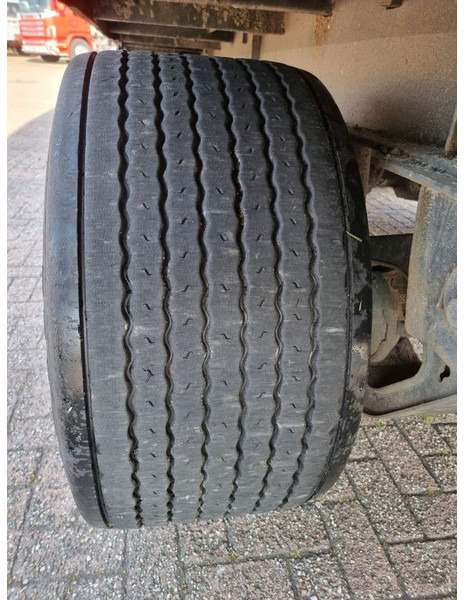 Тентованный полуприцеп Van Hool SAF: фото 12