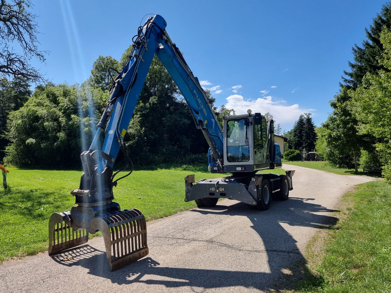 FUCHS MHL 250 - Колёсный экскаватор: фото 3 FUCHS MHL 250 - Колёсный экскаватор: фото 3