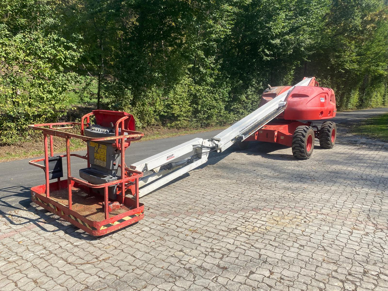 JLG 460 SJ - Дизельный погрузчик: фото 3 JLG 460 SJ - Дизельный погрузчик: фото 3