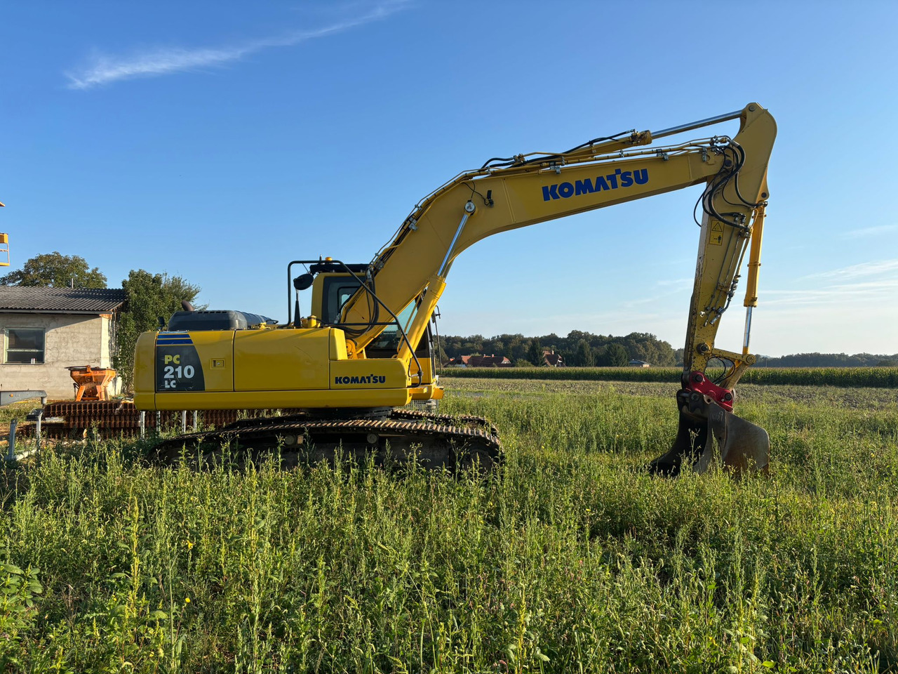 KOMATSU PC 210 LC-8 - Гусеничный экскаватор: фото 2 KOMATSU PC 210 LC-8 - Гусеничный экскаватор: фото 2