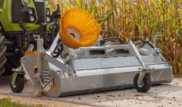 Sweeper type Typ 600 - Щетка для Лесных тракторов: фото 2 Sweeper type Typ 600 - Щетка для Лесных тракторов: фото 2