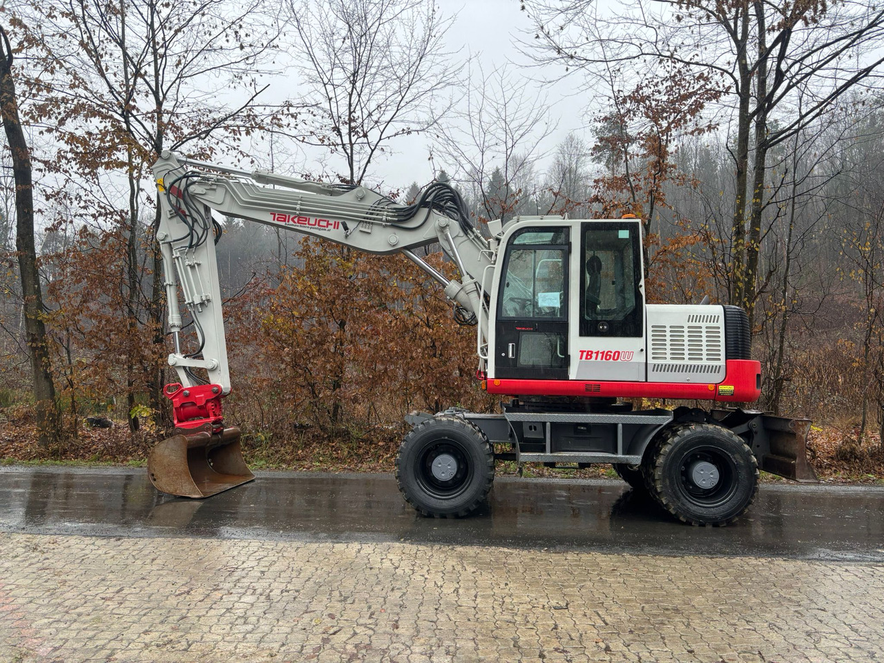 TAKEUCHI TB 1160 W - Колёсный экскаватор: фото 1 TAKEUCHI TB 1160 W - Колёсный экскаватор: фото 1