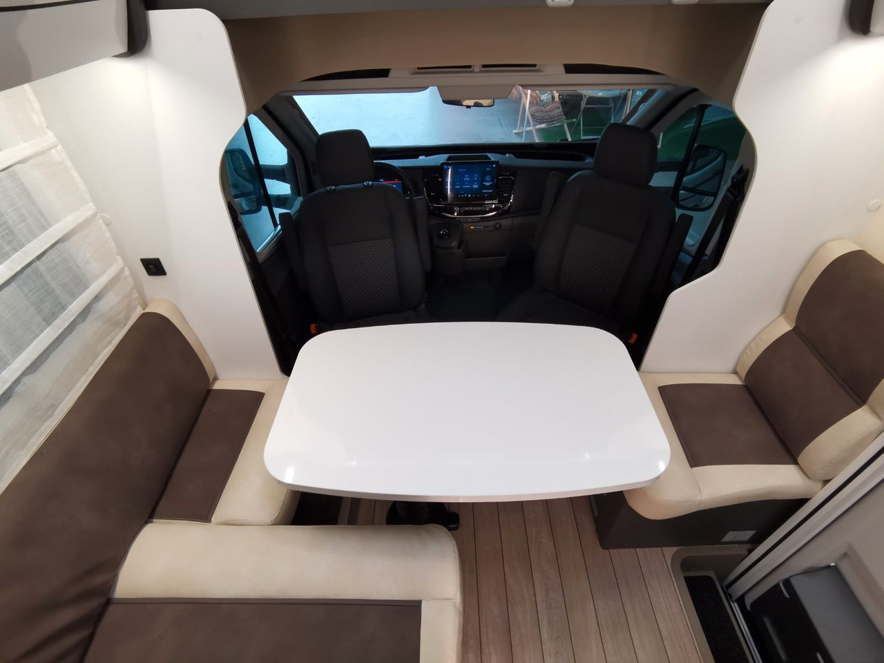 Альковный автодом Forster A 699 EB / - 2026 - / 165 PS - 8G / EINZELBETTEN: фото 15 Альковный автодом Forster A 699 EB / - 2026 - / 165 PS - 8G / EINZELBETTEN: фото 15